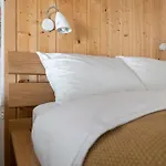 Cozy Studio Apartment Central